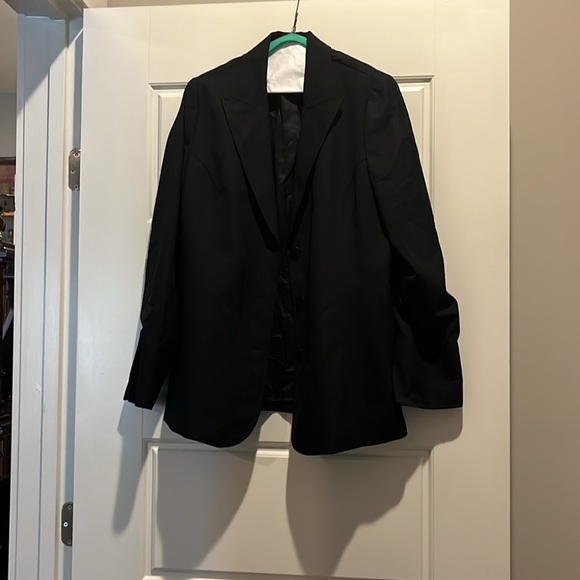 Black blazer - Picture 2 of 2